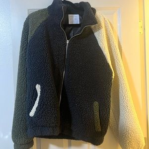 URBAN OUTFITTERS MENS JACKET SIZE XL